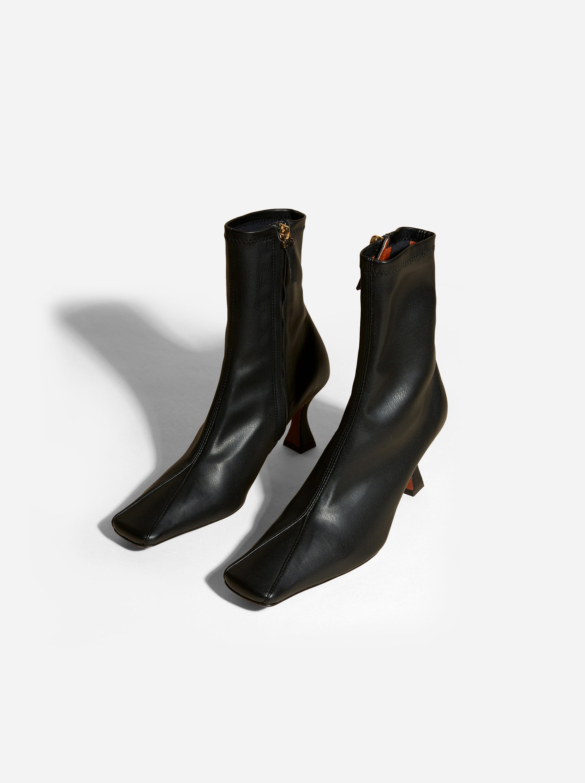 Duck Boots Stretch Vegan Leather Black Angle 2