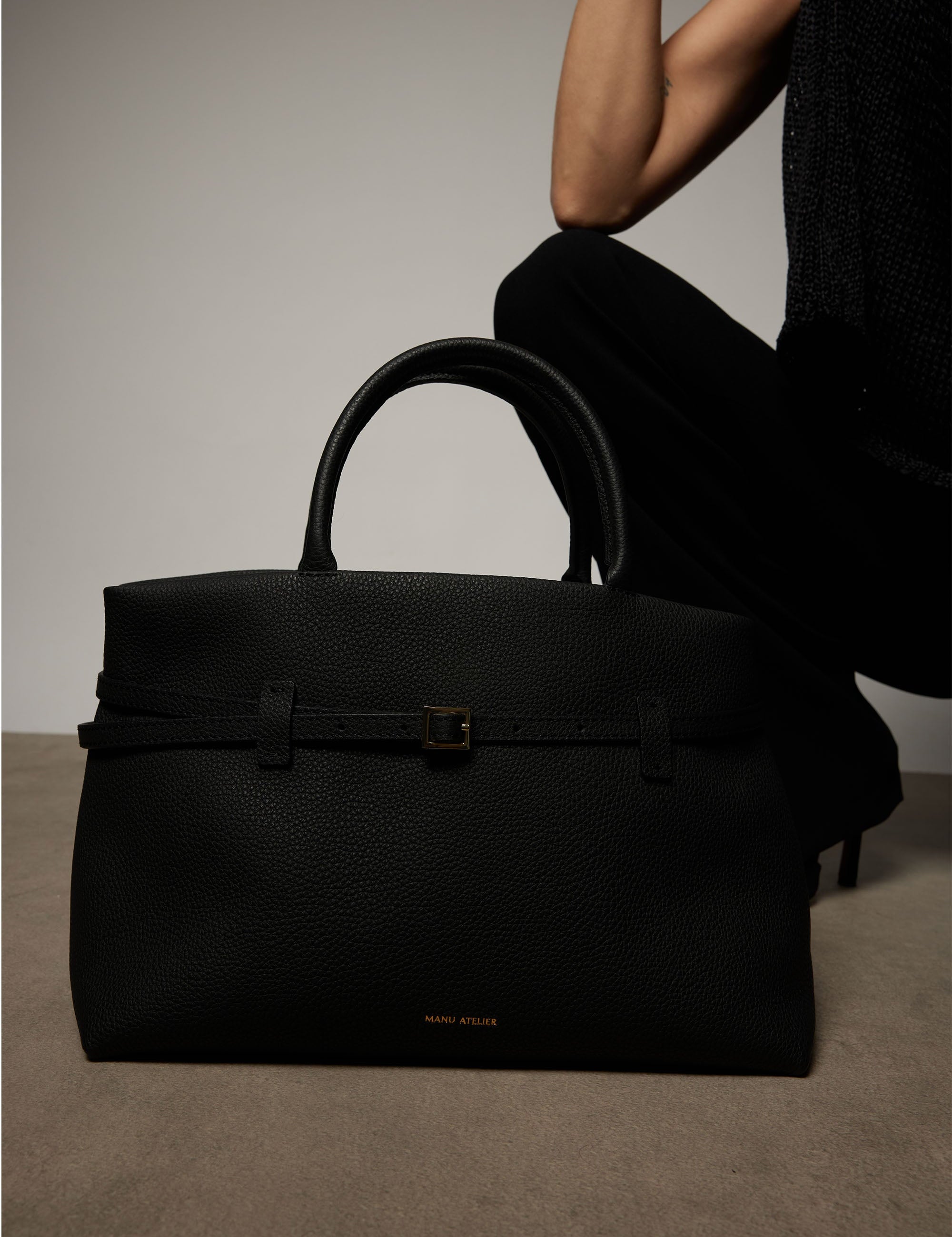 Le Cambon 35 Full Grain Calf Leather Black in a lifestyle shot 