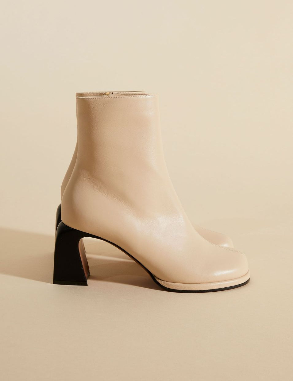 Chae Ankle Boots Ivory Soft Side